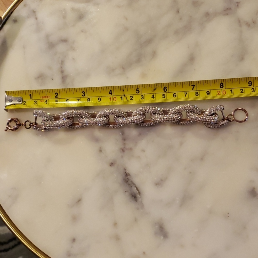 Rose Gold rhinestone adorned bracelet - Picture 5 of 8